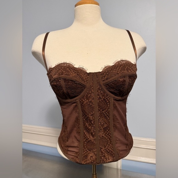 Raxnode Other - Raxnode stretchy lace bustier